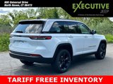 New 2025 Jeep Grand Cherokee Laredo image 2