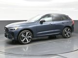 Certified 2022 Volvo XC60 B6 R-Design w/ Advanced Package image 3