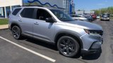 New 2025 Honda Pilot Sport image 2