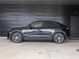 Certified 2025 Porsche Macan 4S Electric image 2