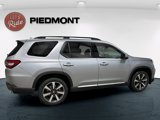 New 2025 Honda Pilot Touring image 3