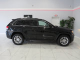 Used 2021 Jeep Grand Cherokee Laredo image 2