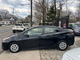 Used 2016 Toyota Prius Two image 3