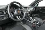 Used 2025 Porsche Macan image 4