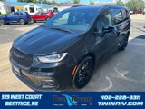 New 2024 Chrysler Pacifica Limited w/ S Appearance Package image 6