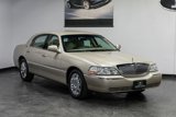 Used 2008 Lincoln Town Car Signature Limited image 2