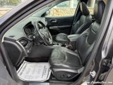 Used 2019 Jeep Cherokee Limited image 3
