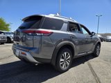 New 2025 Nissan Pathfinder SL image 4