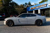 Used 2022 Dodge Charger SXT w/ Blacktop Package image 3