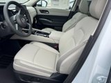New 2025 Nissan Pathfinder SL image 5