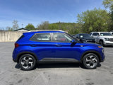 Used 2022 Hyundai Venue Limited image 2