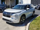 New 2025 Mitsubishi Outlander SEL image 3