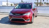 Used 2018 Chrysler Pacifica Limited image 4