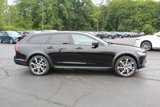 New 2025 Volvo V90 B6 Cross Country Ultra w/ Protection Package Premier image 2
