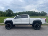 Used 2017 Toyota Tacoma TRD Sport image 2