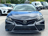 Used 2021 Toyota Camry SE image 2
