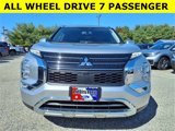 Used 2022 Mitsubishi Outlander SE image 2