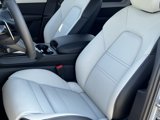 Certified 2025 Porsche Cayenne Coupe image 5