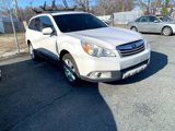 Used 2010 Subaru Outback 2.5i Limited image 2
