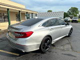 Used 2018 Honda Accord Sport image 3