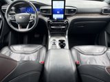Certified 2023 Ford Explorer Platinum w/ Technology Package image 2