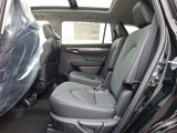 New 2025 Toyota Highlander Platinum image 6