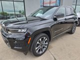 New 2025 Jeep Grand Cherokee Overland image 2