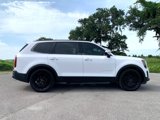 Used 2022 Kia Telluride SX w/ SX Prestige Package image 4