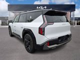 New 2026 Kia EV9 GT-Line image 3