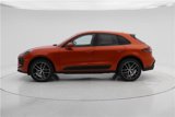 Used 2024 Porsche Macan image 3