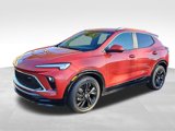 Used 2024 Buick Encore GX Sport Touring image 3
