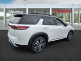 New 2025 Nissan Pathfinder Platinum w/ Cargo Package image 4