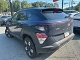 Used 2024 Hyundai Kona SEL w/ Convenience Package image 2