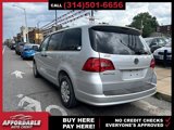 Used 2009 Volkswagen Routan S image 5