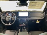 New 2025 Jeep Wrangler Unlimited Rubicon image 2