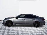 Used 2020 Toyota Avalon XSE image 2