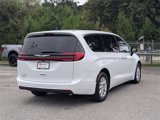 New 2026 Chrysler Pacifica Select image 3