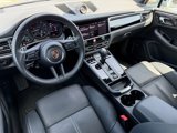 Used 2025 Porsche Macan image 4