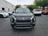 New 2025 Mitsubishi Outlander SE image 2