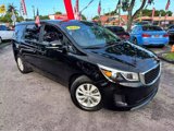 Used 2018 Kia Sedona L image 2