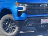 New 2025 Chevrolet Silverado 1500 LT Trail Boss w/ Convenience Package II image 2