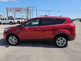 Used 2019 Ford Escape SE image 3
