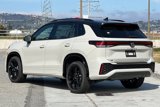 New 2025 Volkswagen Tiguan SE R-Line image 6