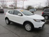 Used 2018 Nissan Rogue Sport S image 3