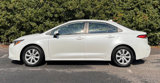 Used 2022 Toyota Corolla LE image 4