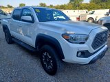 Used 2021 Toyota Tacoma TRD Off-Road image 3