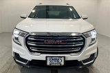 Used 2024 GMC Terrain SLT image 2