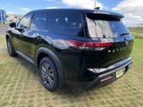 New 2025 Nissan Pathfinder S image 5