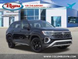 New 2025 Volkswagen Atlas Peak Edition SE image 1