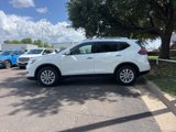 Used 2020 Nissan Rogue SV image 4